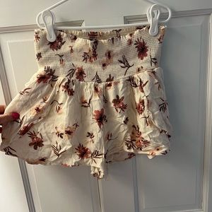 Flowy shorts